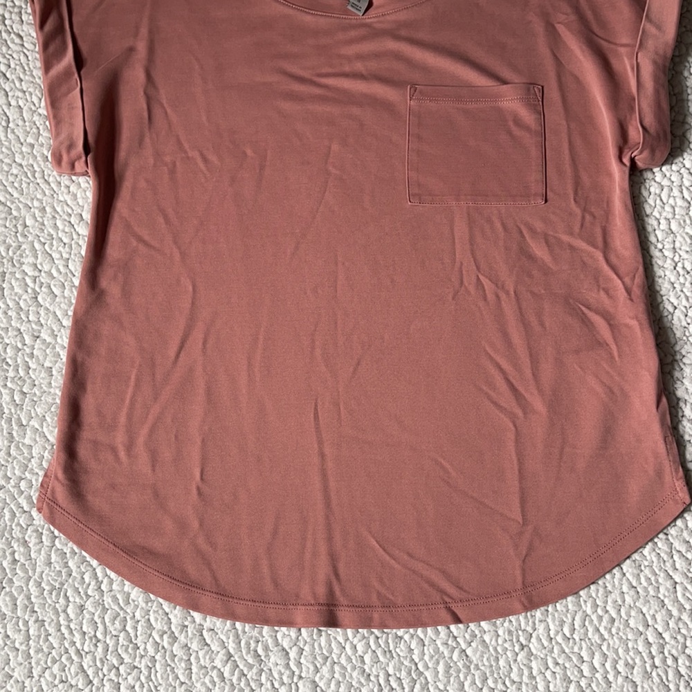 Pink Top - Picture 3 of 3